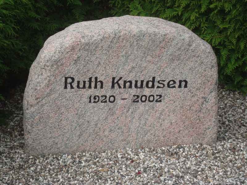 Ruth Knudsen.JPG